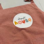 Photo d'un tablier avec marquage personnalisé